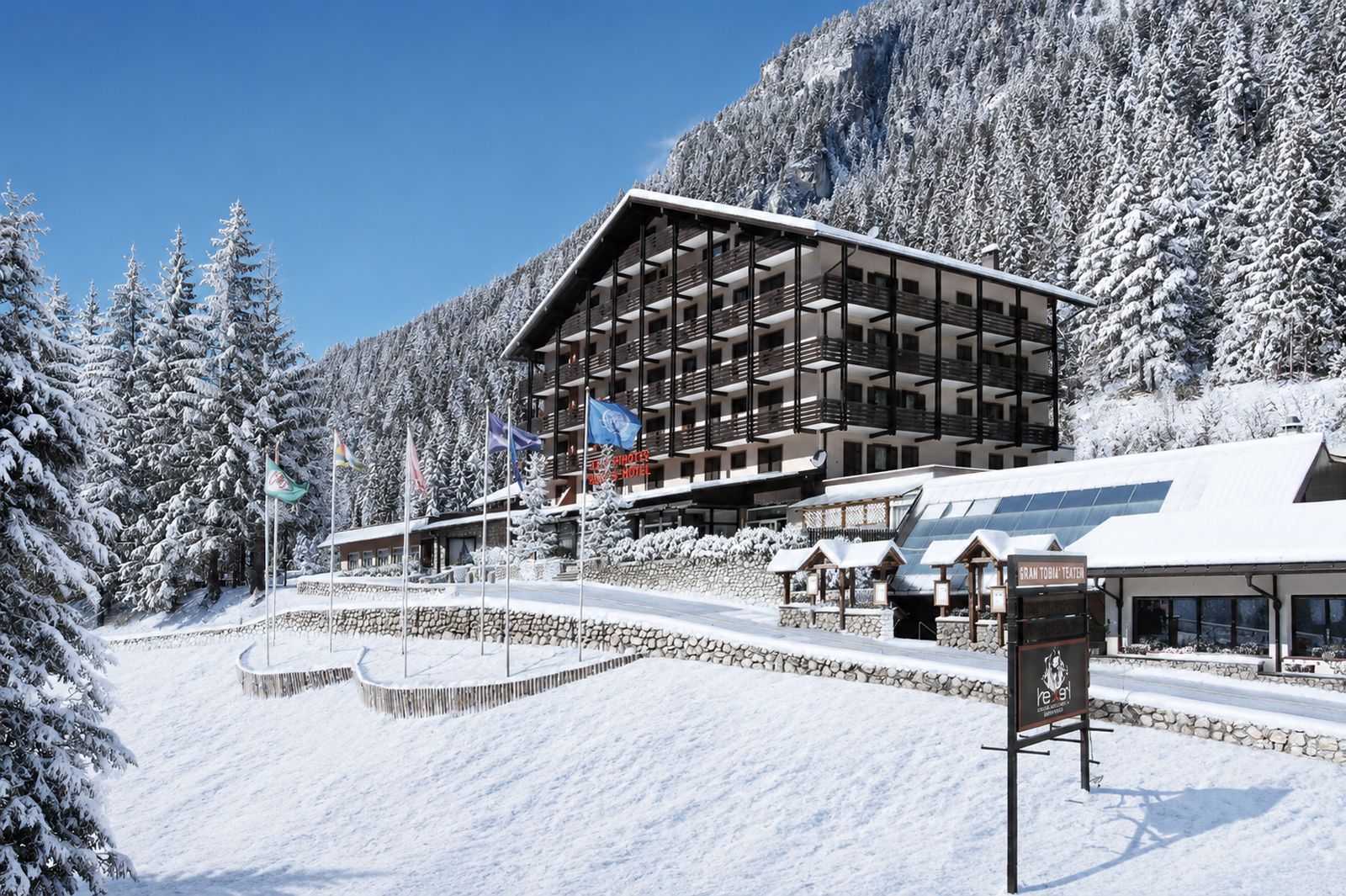 1. Parkhotel Il Caminetto