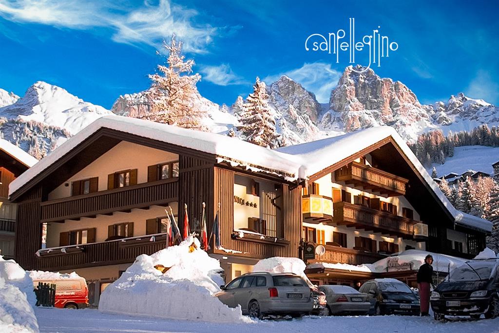 Hotel Arnica – 6denní lyžařský balíček se skipasem a dopravou v ceně****