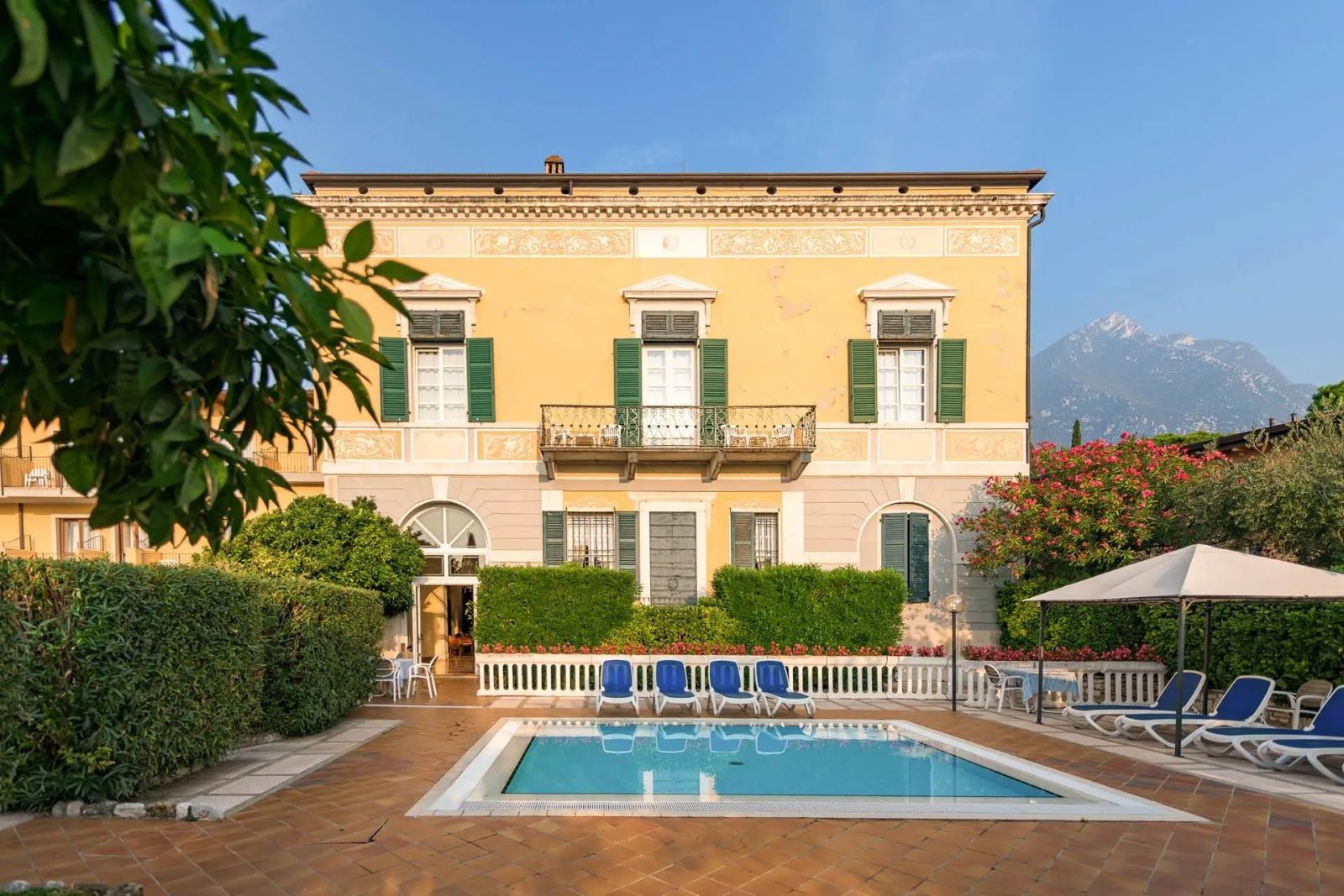 1. Hotel Antico Monastero