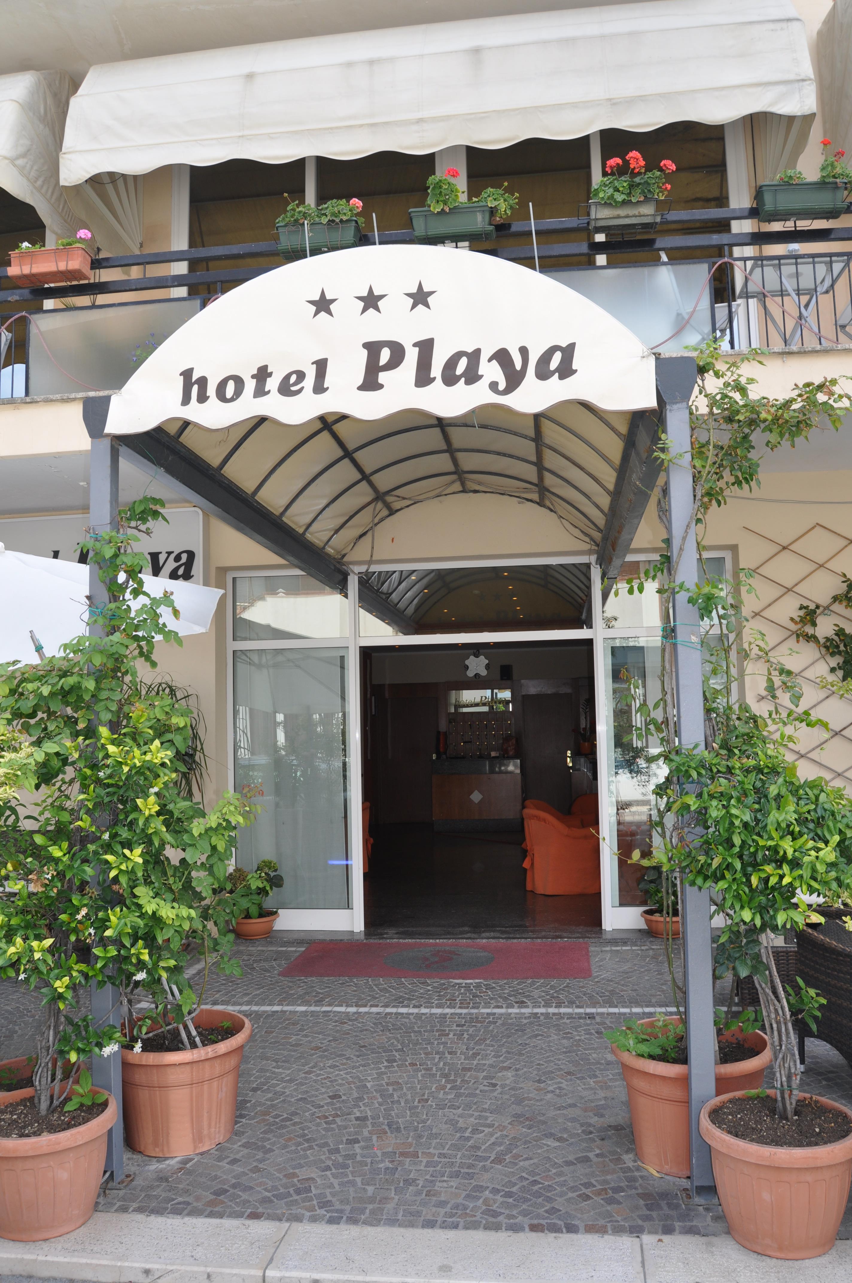 Hotel Playa (polopenze)***