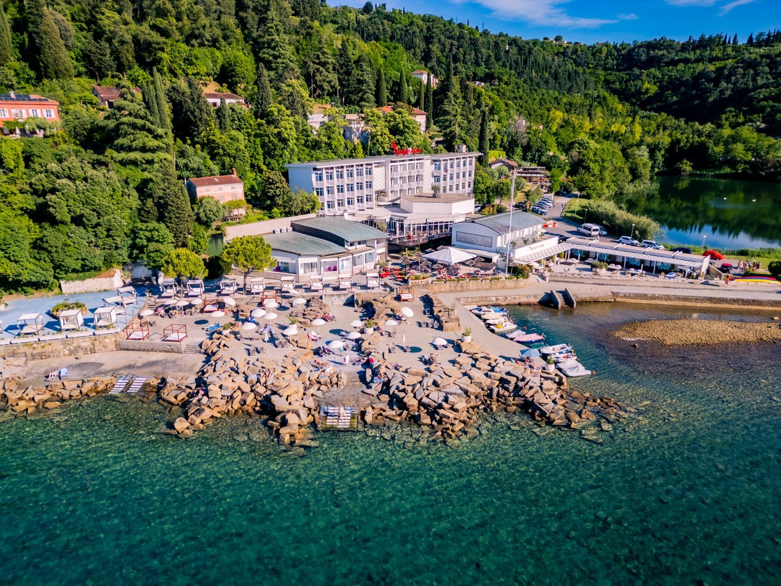 1. Barbara Piran Beach Hotel