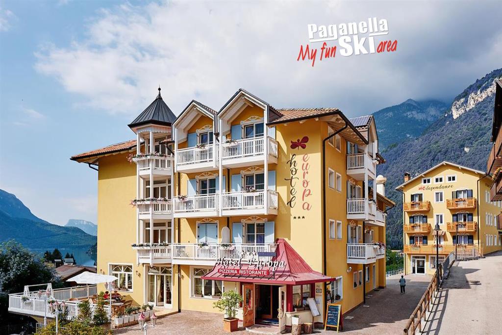 Hotel Europa - 5denní lyžařský balíček se skipasem a dopravou v ceně***