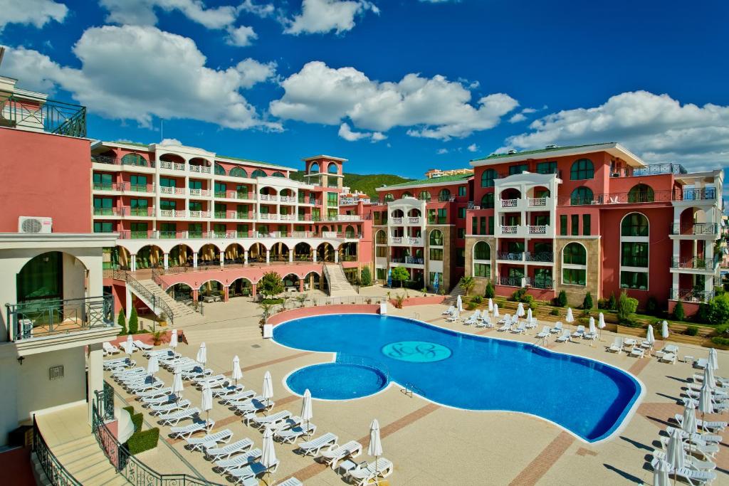 Hotel Saint George Palace***