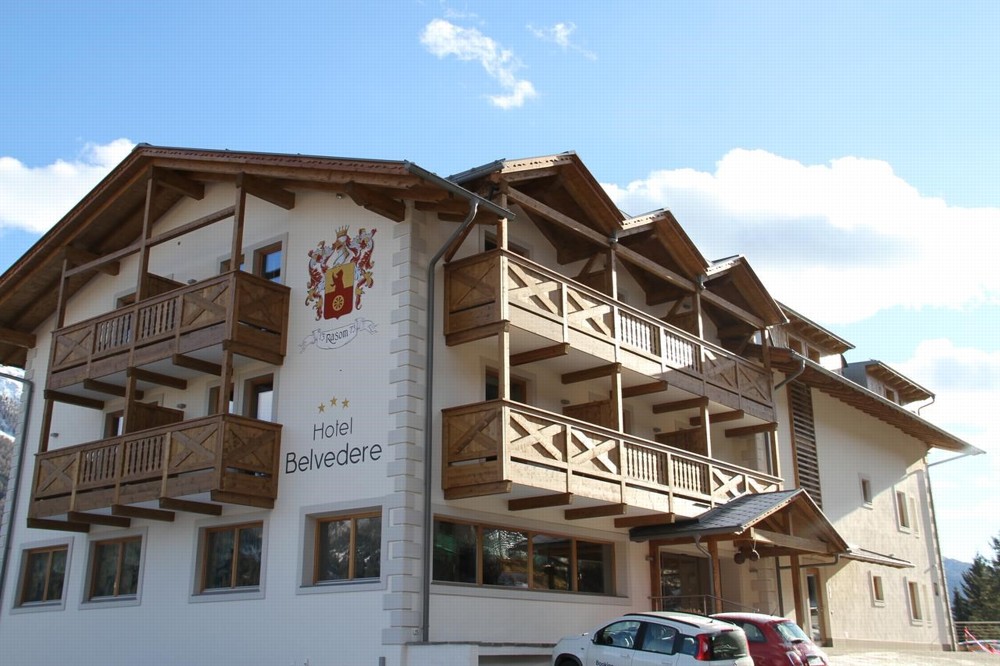 1. Hotel Belvedere