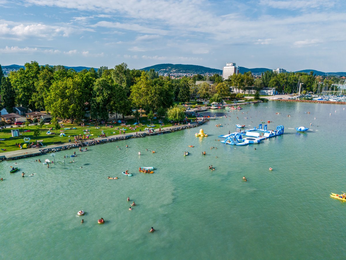 1. Kemp Balatontourist Füred (bungalovy)