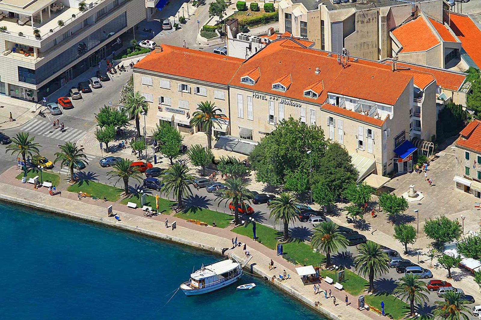 1. Hotel Biokovo