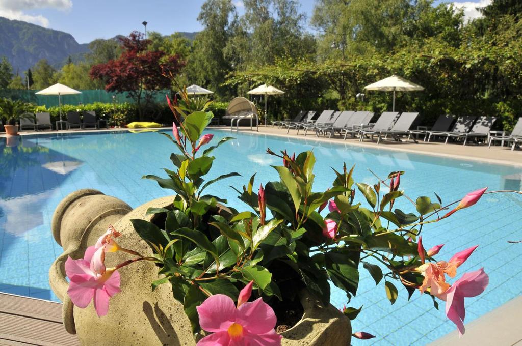 1. Hotel Florida