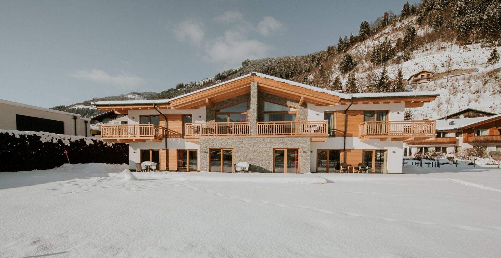 1. AlpenParks Chalet & Apartment AreitXpress