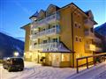 2. Hotel Europa - 6denní lyžařský balíček s denním přejezdem, skipasem a dopravou v ceně***