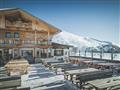 43. Hotel Sextner Hof – 5denní lyžařský balíček se skipasem a dopravou v ceně***