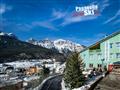 1. Hotel Costa Verde – 6denní lyžařský balíček se skipasem a dopravou v ceně***