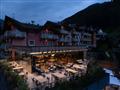 4. Adamello Resort – 6denní lyžařský balíček se skipasem a dopravou v ceně****