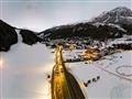 21. Residence Nira – 6denní lyžařský balíček s denním přejezdem, skipasem a dopravou v ceně****
