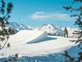 36. Residence Nira – 6denní lyžařský balíček s denním přejezdem, skipasem a dopravou v ceně****