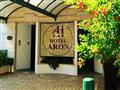1. Hotel Aron (plná penze s nápoji)***