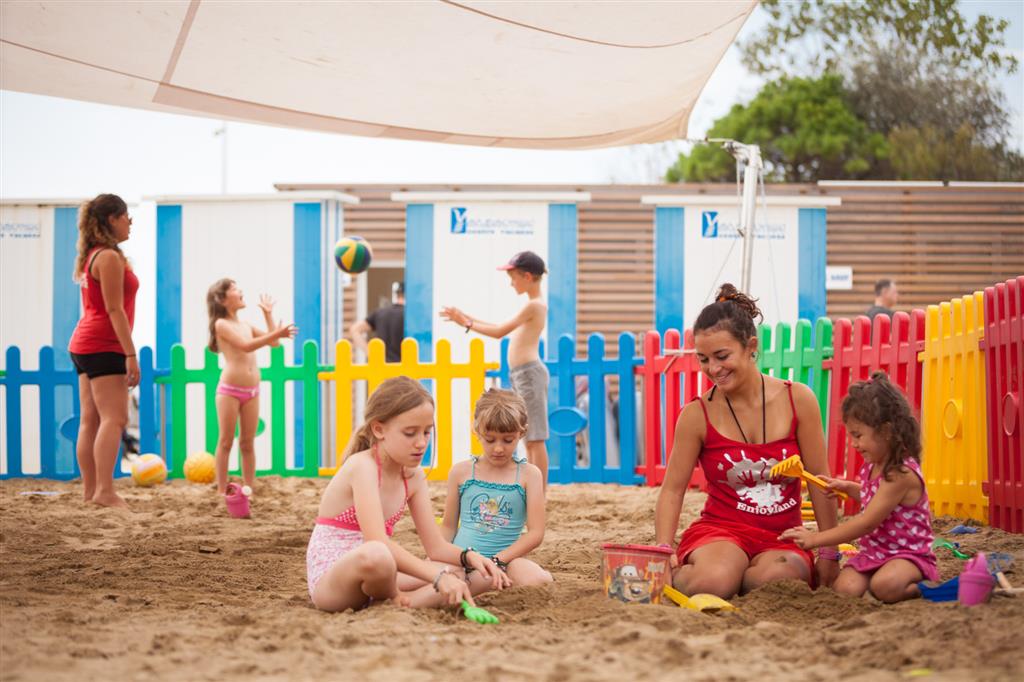 27. Apartmány Riviera Beach