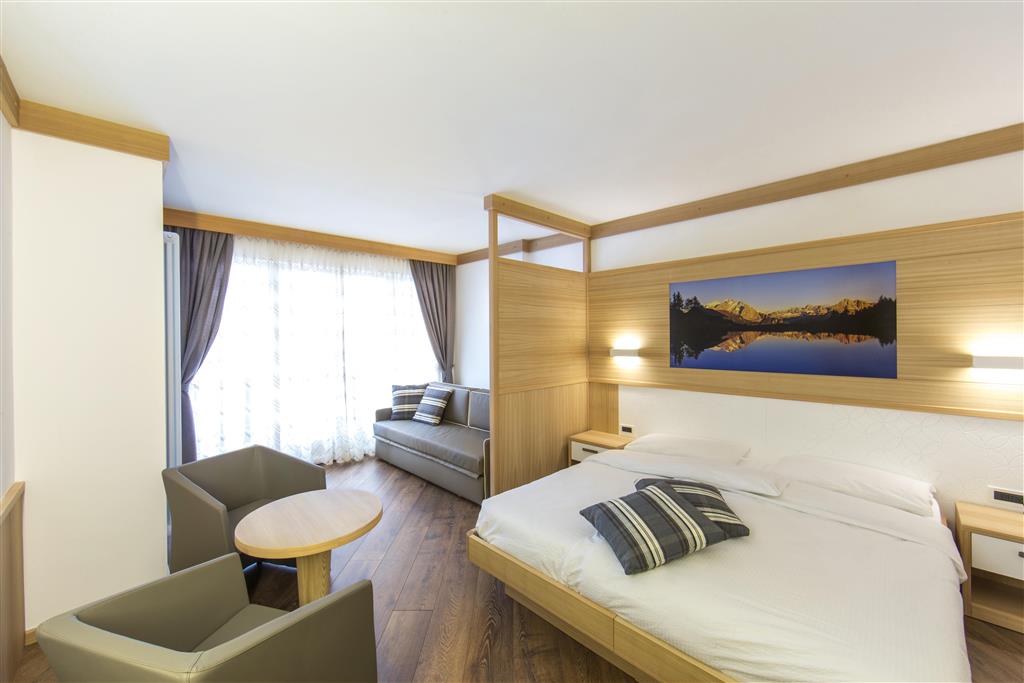 2. Hotel Crepes de Sela