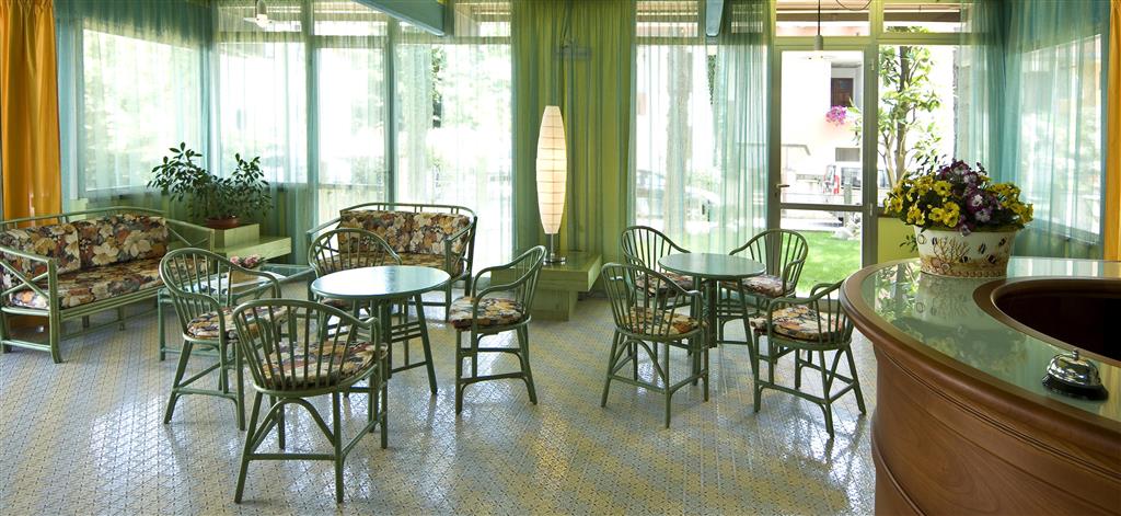 8. Hotel Majestic