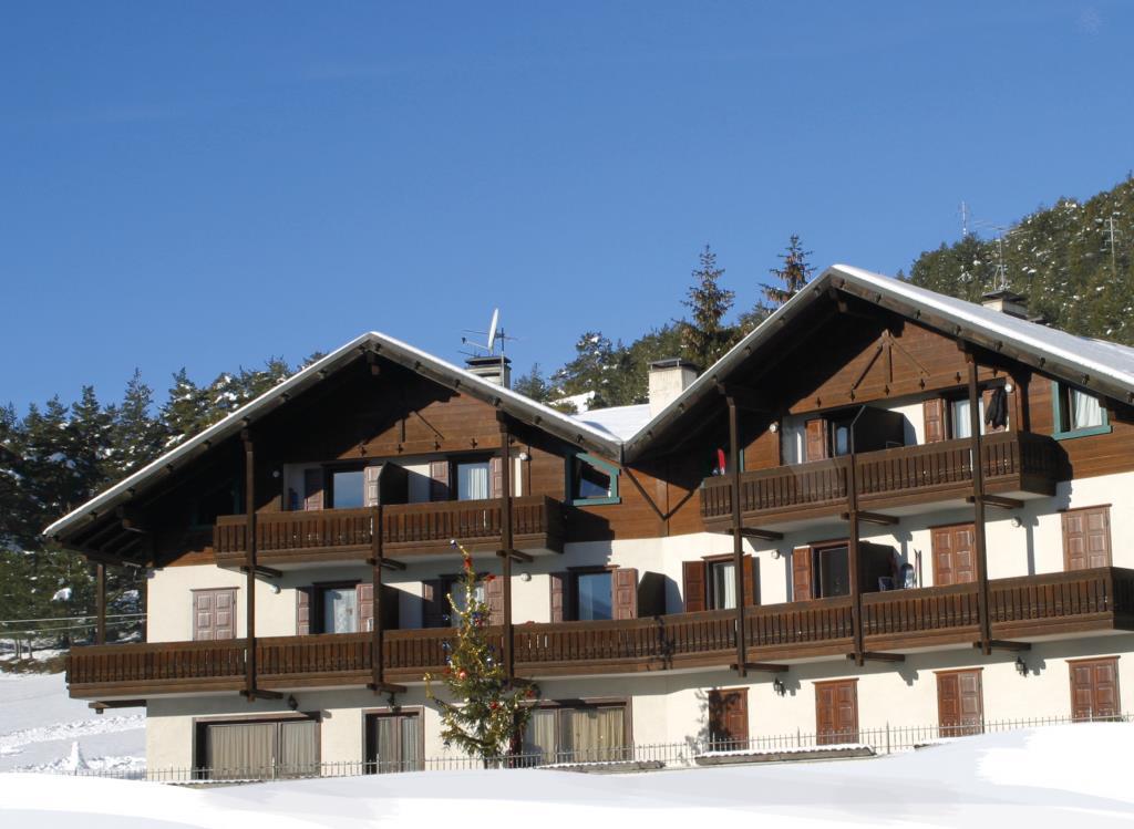 Residence Fior d'Alpe***