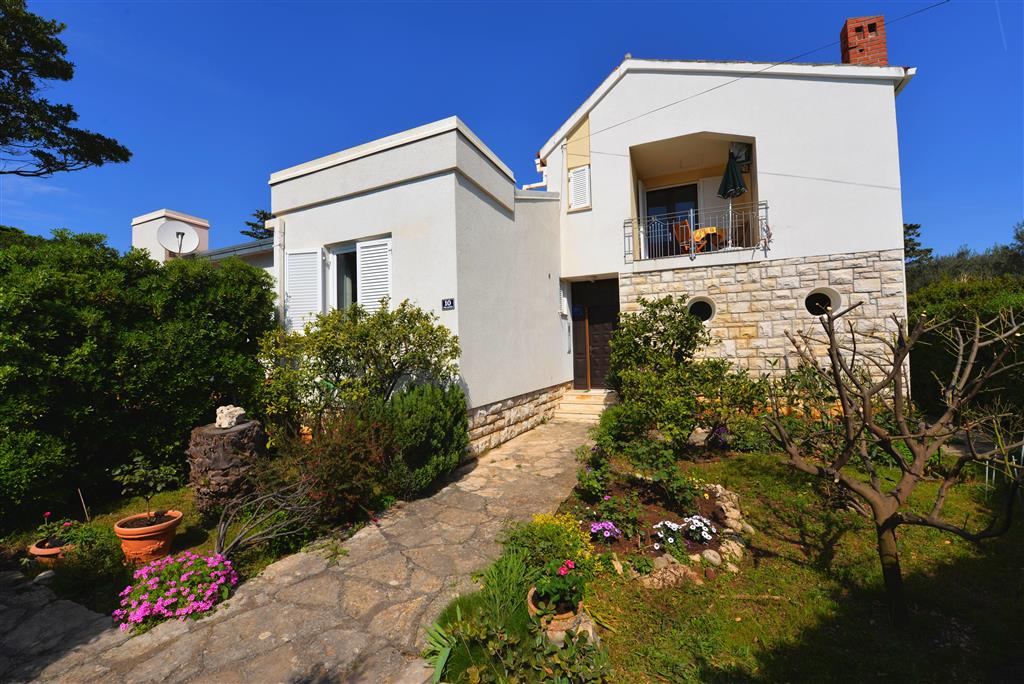 2. Apartmánový dům Marija - Novalja