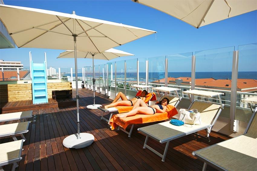 2. Hotel Aragosta