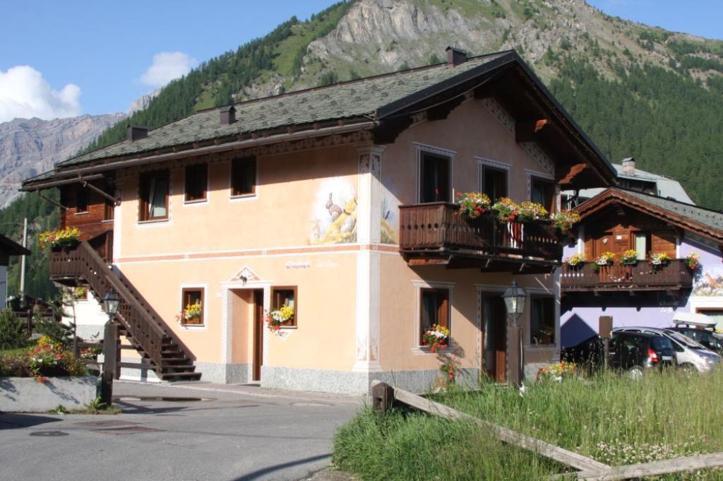 4. Apartmány Chalets Canton (pobyt se skipasem)