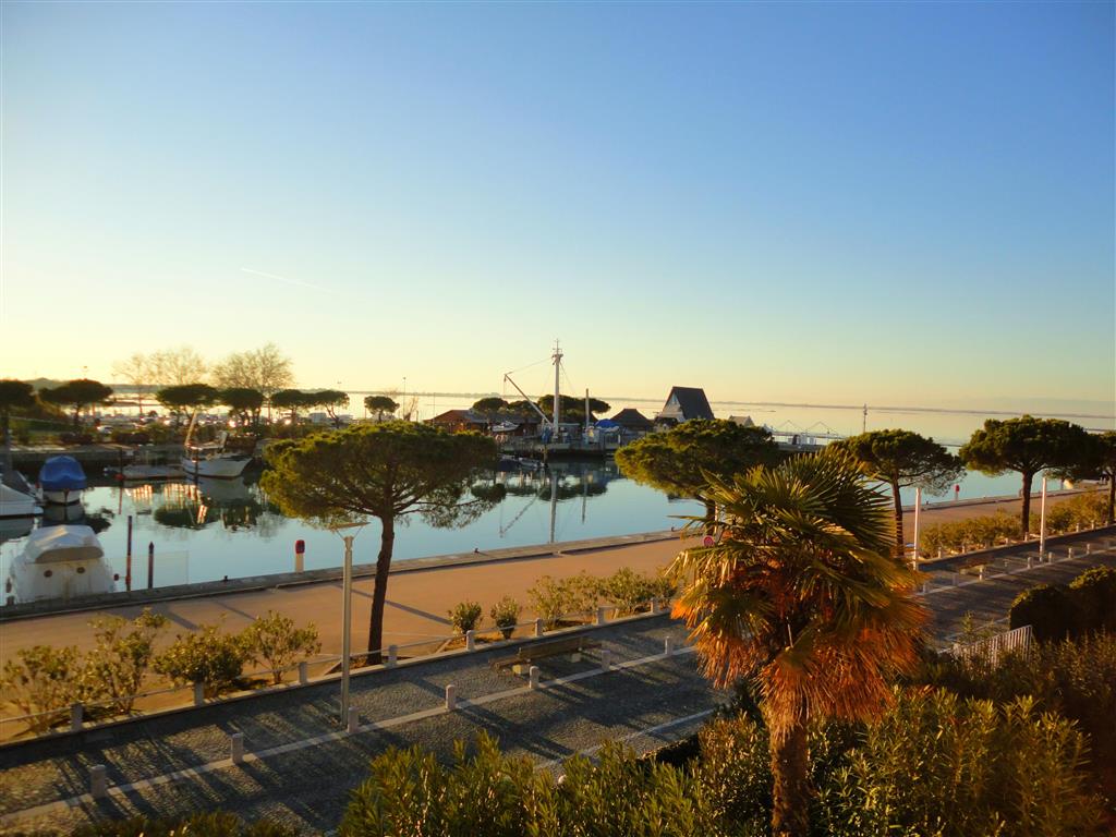13. Villa Yachting