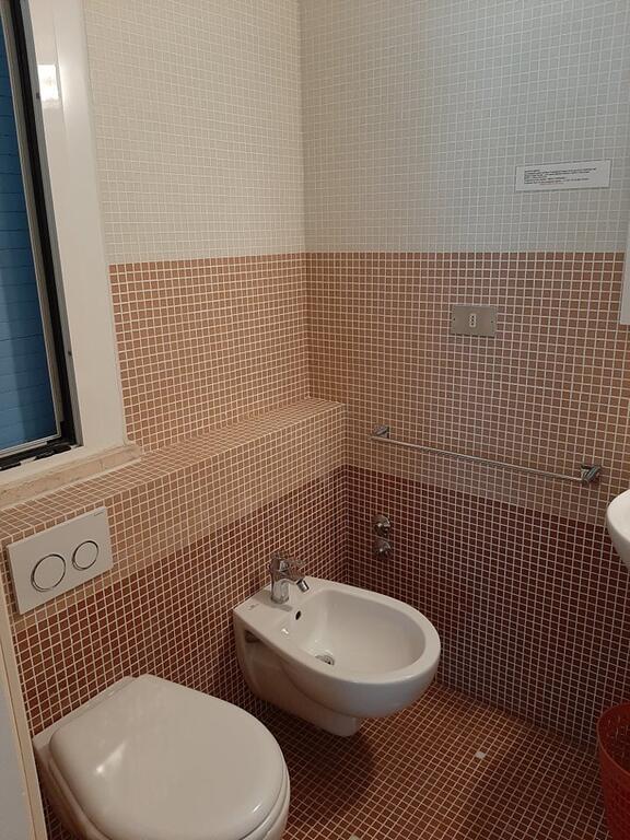 7. Hotel Arno