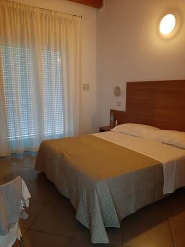 4. Hotel Arno