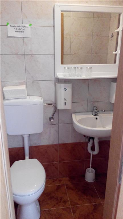9. Hotel Oaza