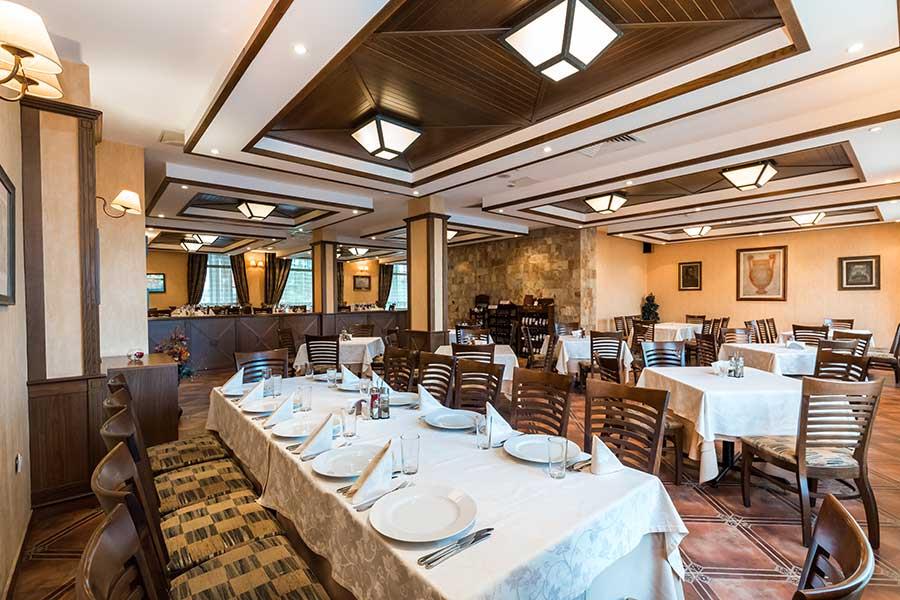10. Hotel Evelina Palace