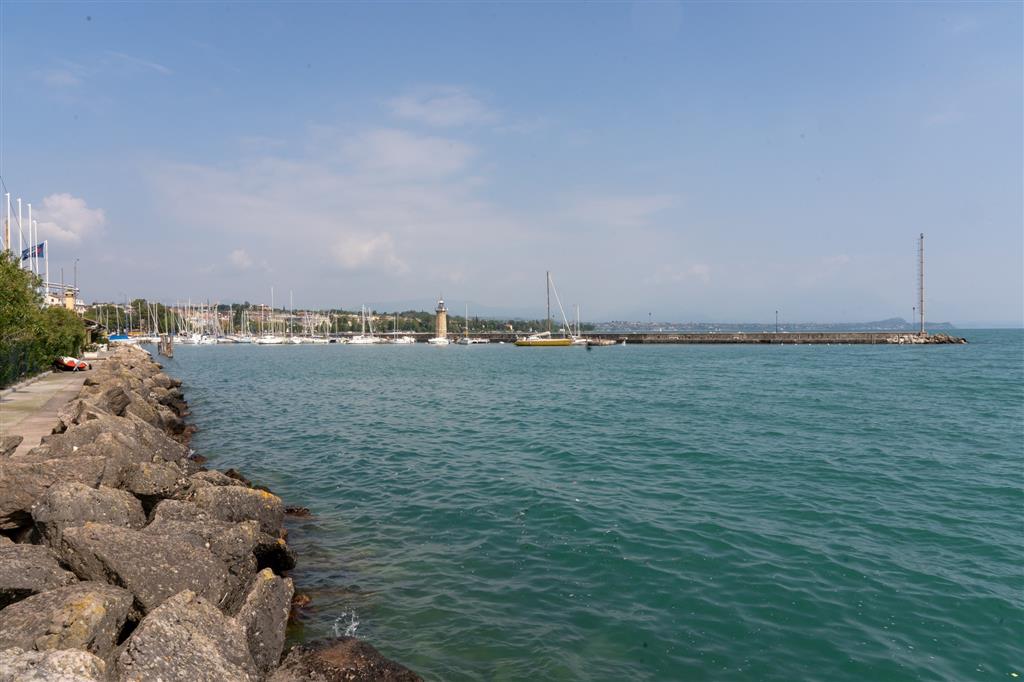 12. Hotel Atico