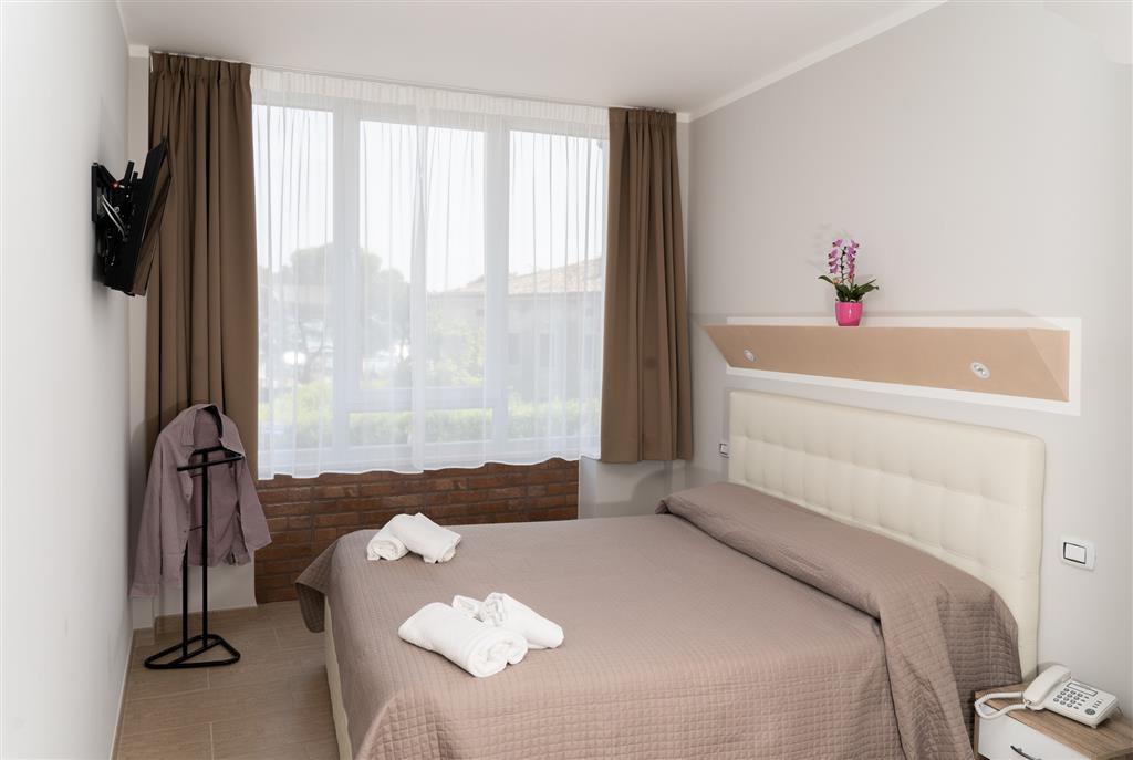 2. Hotel Atico