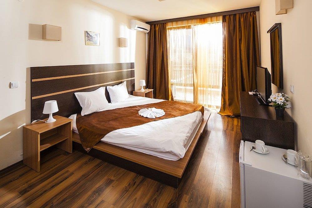 21. Hotel St George Ski & Holiday