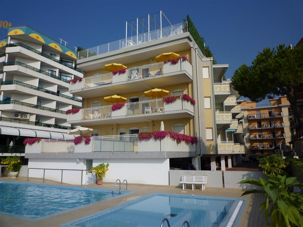 31. Residence Semiramis