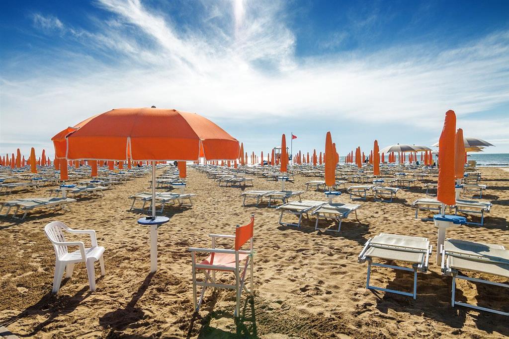 35. Residence Semiramis