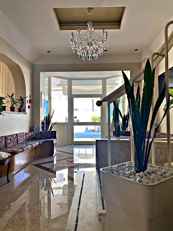 9. Hotel  Adriatica