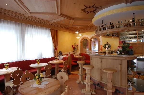6. Hotel Aurora (Civetta)