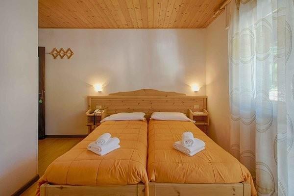 4. Hotel Aurora (Civetta)