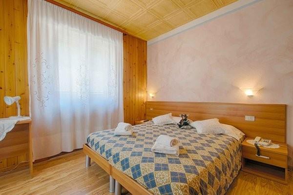 2. Hotel Aurora (Civetta)