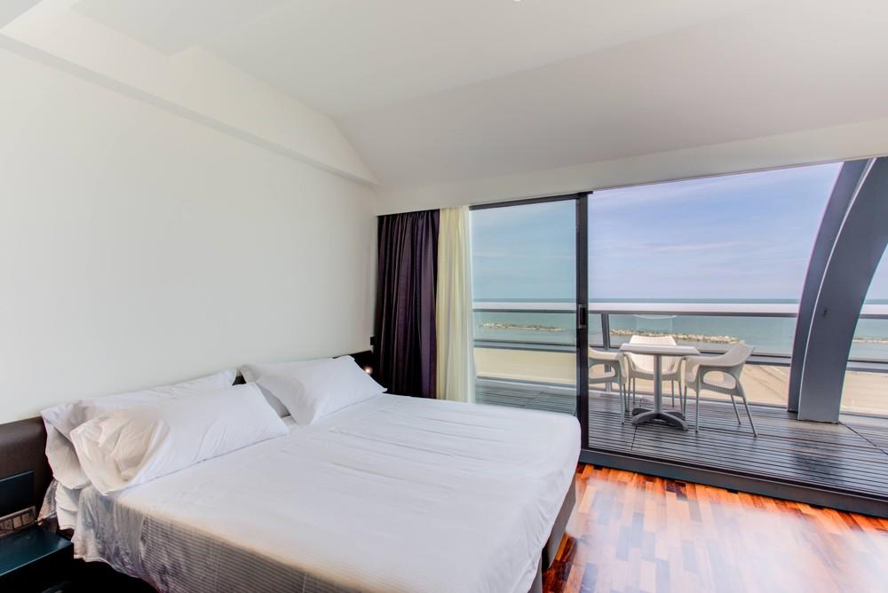6. Hotel Kursaal