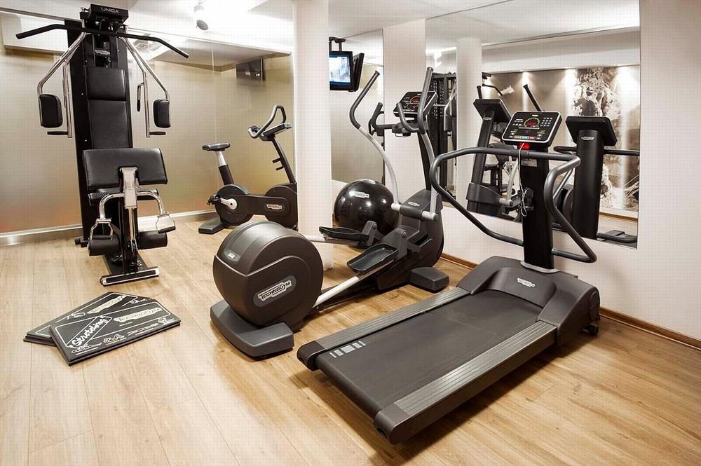 21. Sporthotel Romantic Plaza