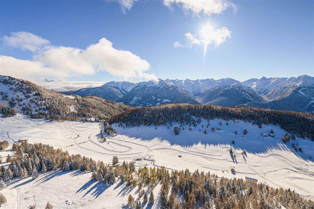 Hotel Arisch – 6denní lyžařský balíček se skipasem a dopravou v ceně****