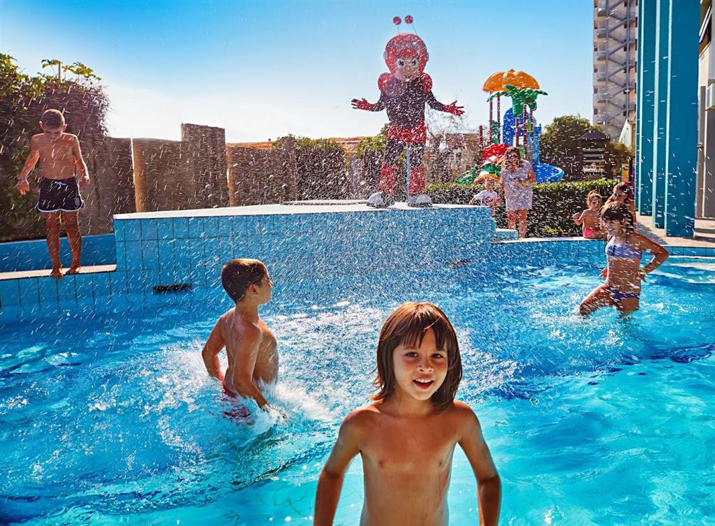 19. Bluserena Majestic s light all inclusive
