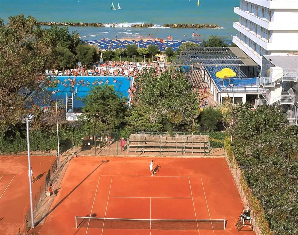 30. Bluserena Majestic s light all inclusive