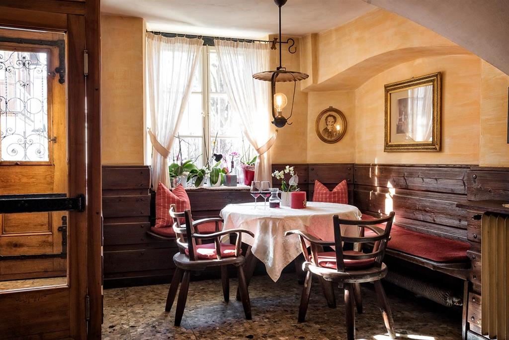 20. Historic Hotel Emma