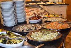 9. Hotel Crepes de Sela
