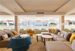 21. Hotel Plavi