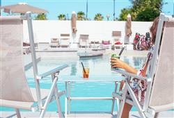 2. Hotel Ferretti Beach