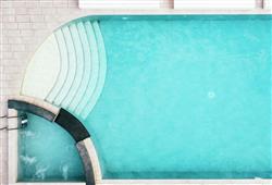 32. Hotel Ferretti Beach
